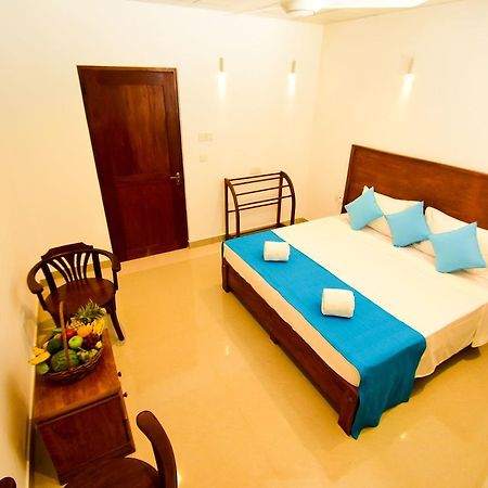 Heavens Door Guest Inn Kandy Exterior foto